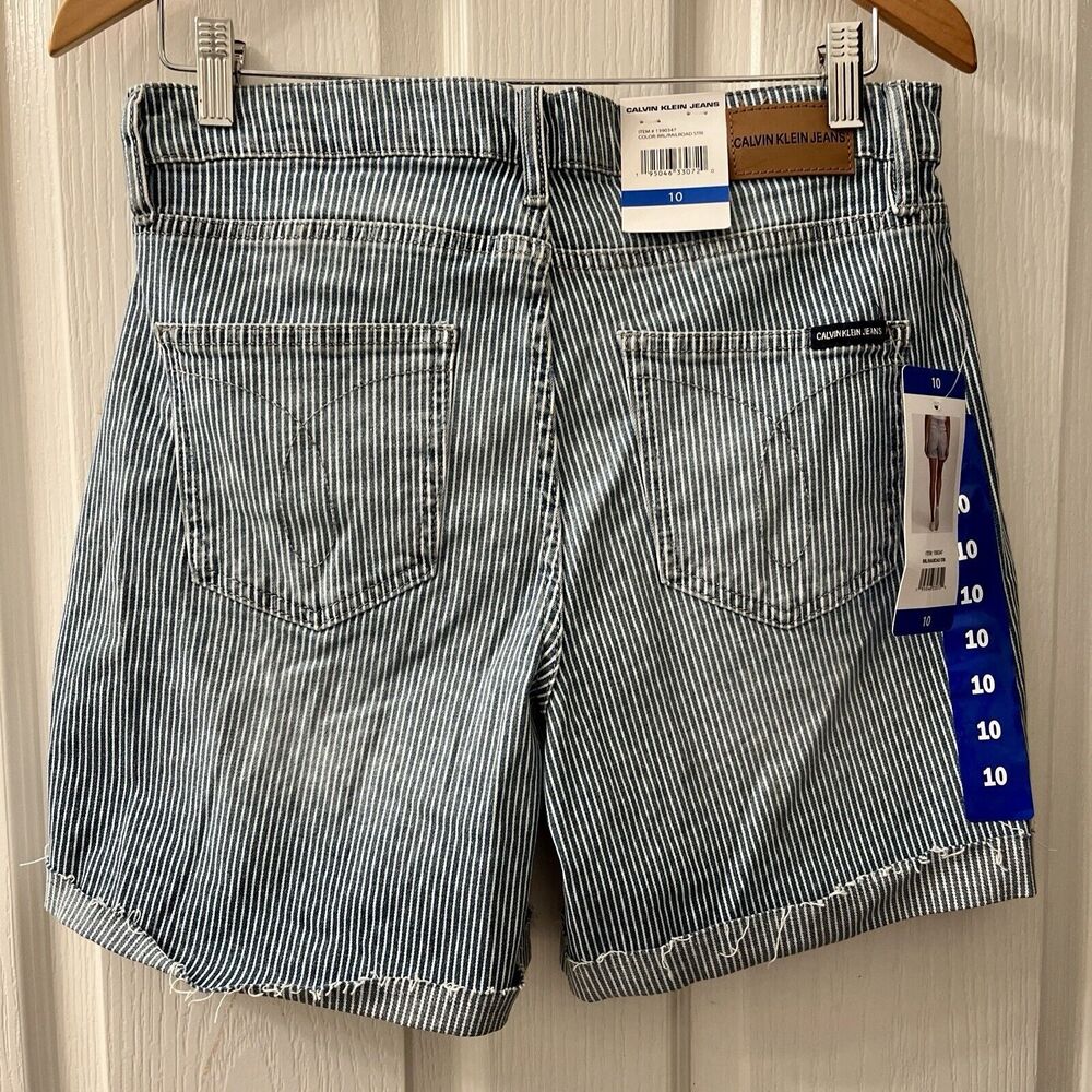 Calvin Klein Jeans Women's 10 Roll Cuff Denim Shorts Railroad Stripe High Rise - Picture 2 of 13